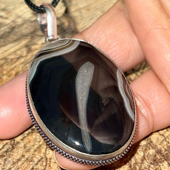 Dark Botswana Agate Pendant - Picture 7 of 11